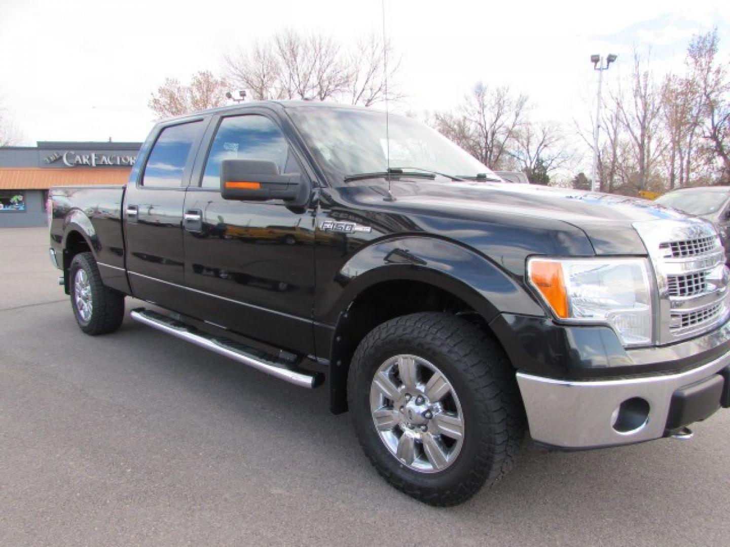 2013 Black /Gray Ford F-150 XLT Supercrew 6.5 Bed (1FTFW1EF7DF) with an 5.0L Gasoline engine engine, 6 speed automatic transmission, located at 4562 State Avenue, Billings, MT, 59101, (406) 896-9833, 45.769516, -108.526772 - Photo#4